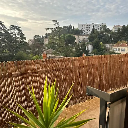 Petit Paris Nîmes